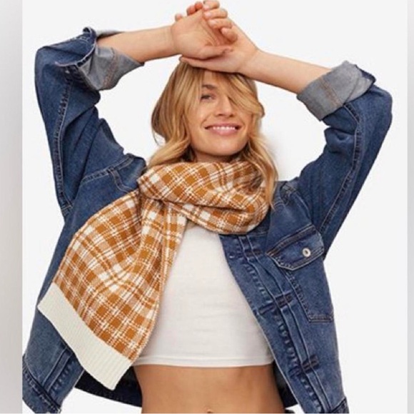 TIMBERLAND Buffalo Plaid Scarf - Picture 2 of 3